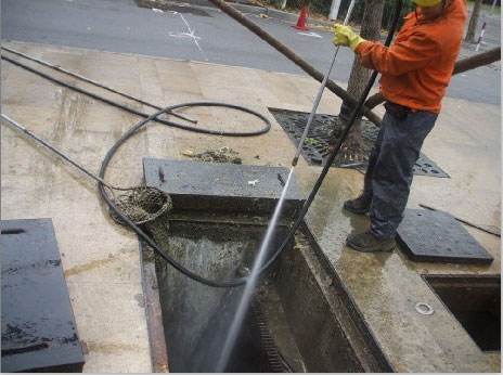 寮步镇池底污泥如何清理