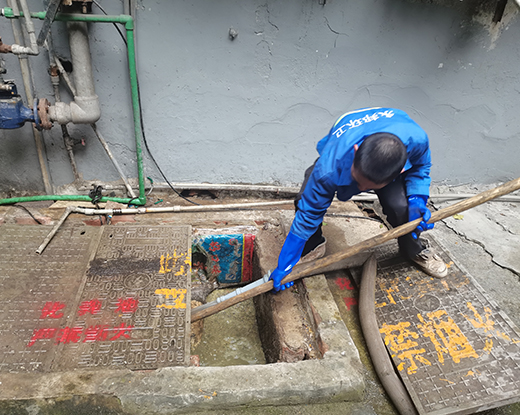 寮步镇清掏化粪池