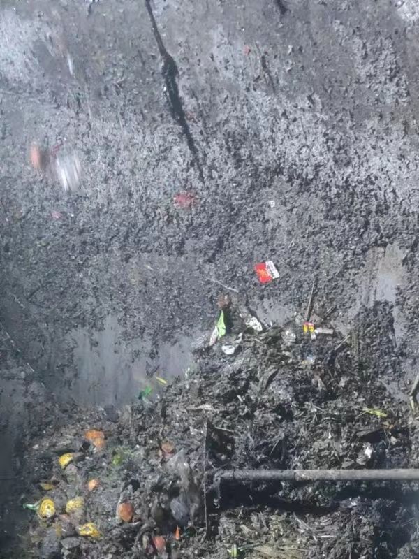 寮步镇污水池清理